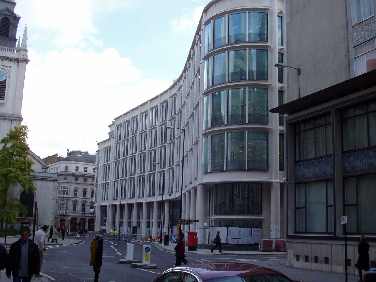 30 Gresham Street With Sleek Portland Stone Design Albion Stone   30 Gresham Street 2 